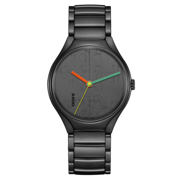 True Round x Les Couleurs Le Corbusier